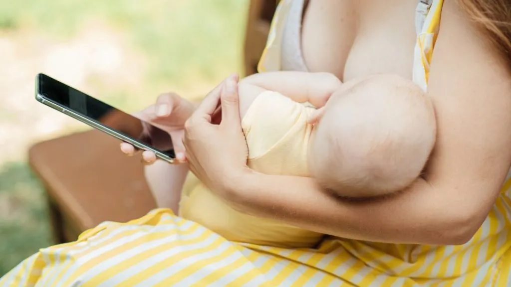 Breastfeeding on Demand vs Schedule
