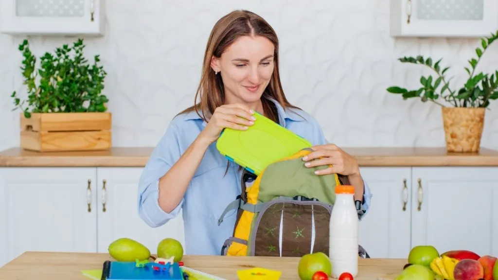 mom packing lunch box for picky eater